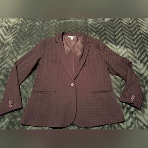 Old Navy women jacket. Size XL. Color black. Excellent condition.